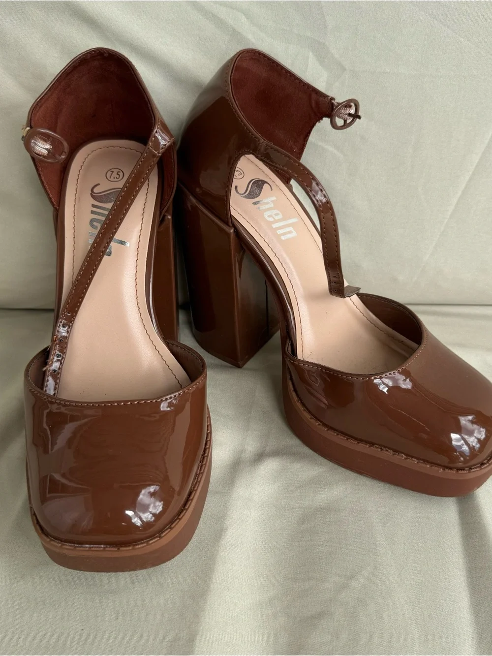 SheIn Women’s Brown Patent Platform Block Heel Pumps Ankle Strap Size 7.5